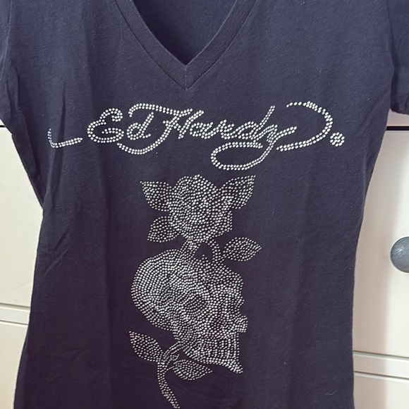 Ed Hardy Black V-Neck Women's Top - Picture 8 of 8